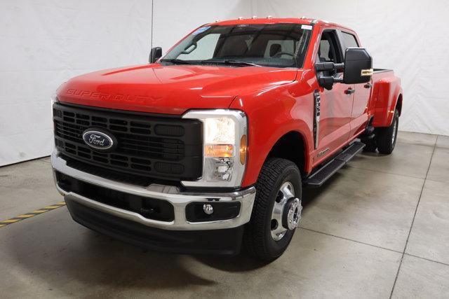 new 2024 Ford F-350 car, priced at $71,755