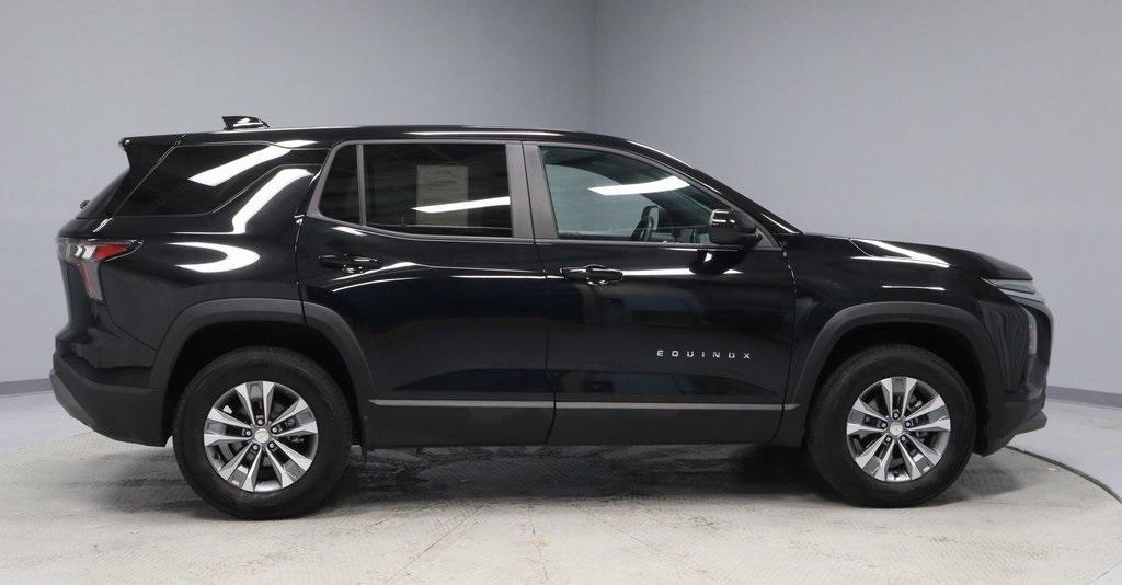 used 2025 Chevrolet Equinox car, priced at $28,569