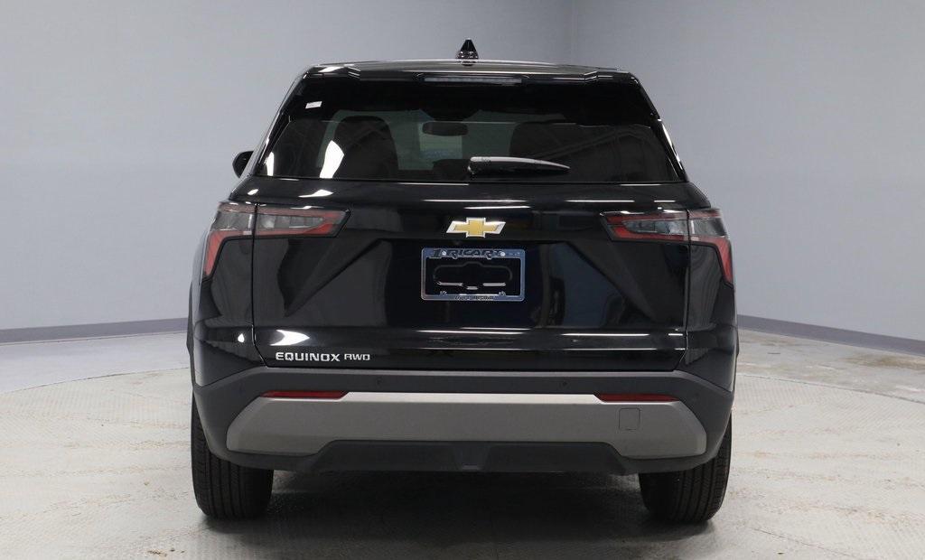 used 2025 Chevrolet Equinox car, priced at $28,569