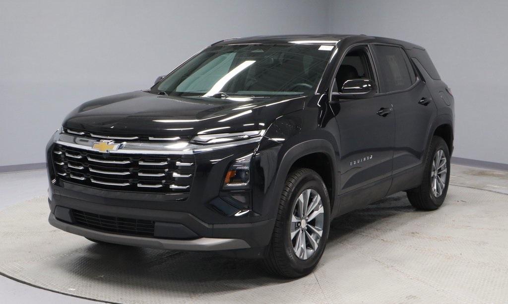 used 2025 Chevrolet Equinox car, priced at $28,569