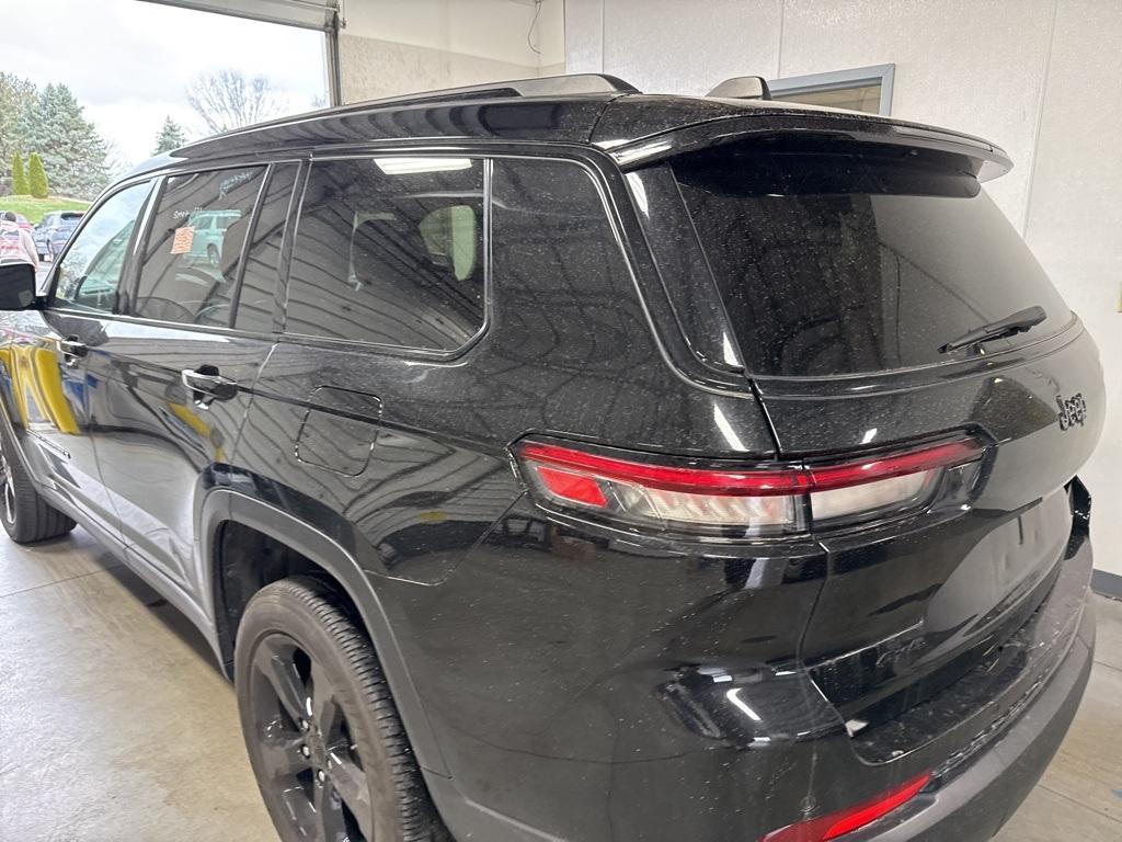 used 2023 Jeep Grand Cherokee L car, priced at $27,279