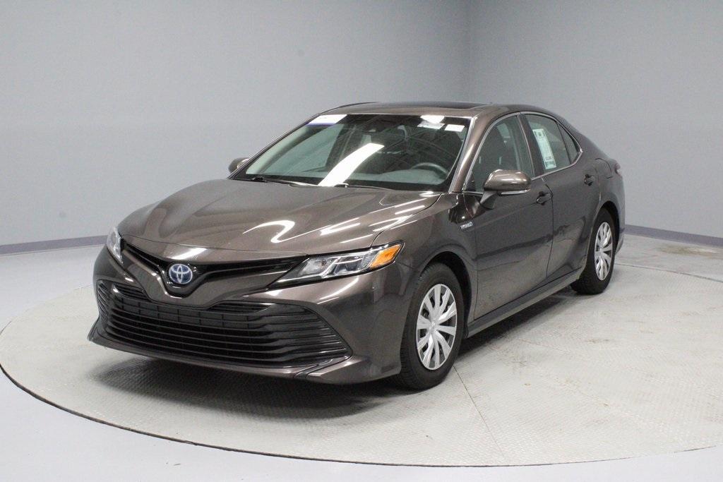 used 2018 Toyota Camry Hybrid car, priced at $19,796