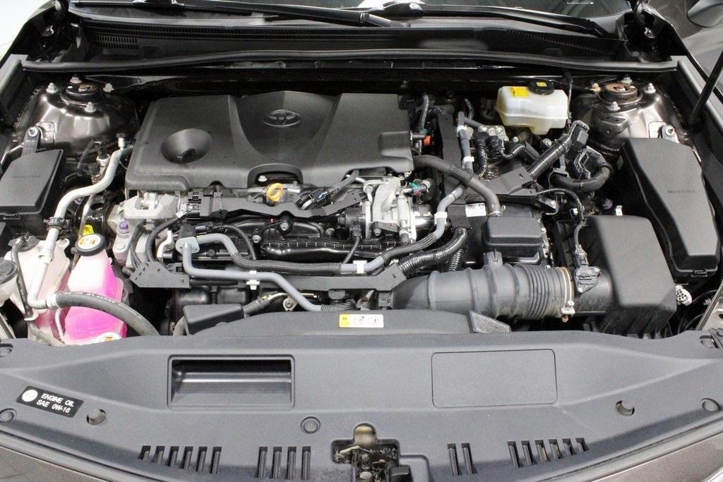 used 2018 Toyota Camry Hybrid car, priced at $19,796