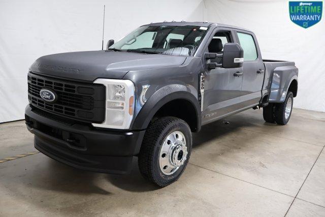 new 2026 Ford F-450 car, priced at $72,635