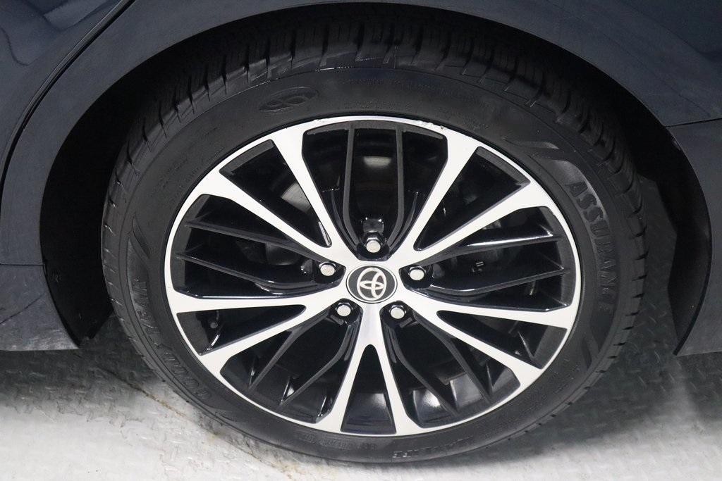 used 2020 Toyota Camry Hybrid car, priced at $22,889