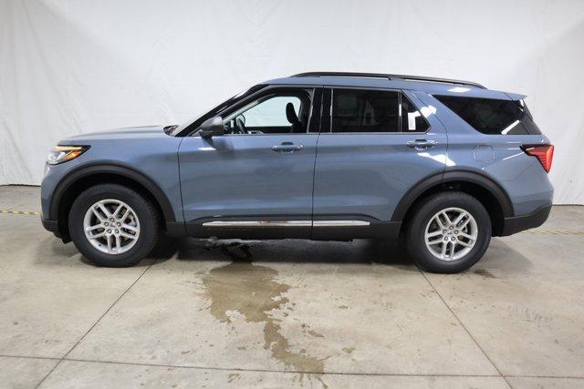 new 2025 Ford Explorer car, priced at $41,590