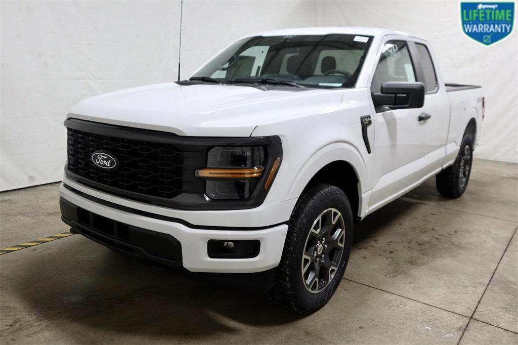 new 2025 Ford F-150 car, priced at $50,525