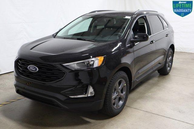 new 2024 Ford Edge car, priced at $41,035