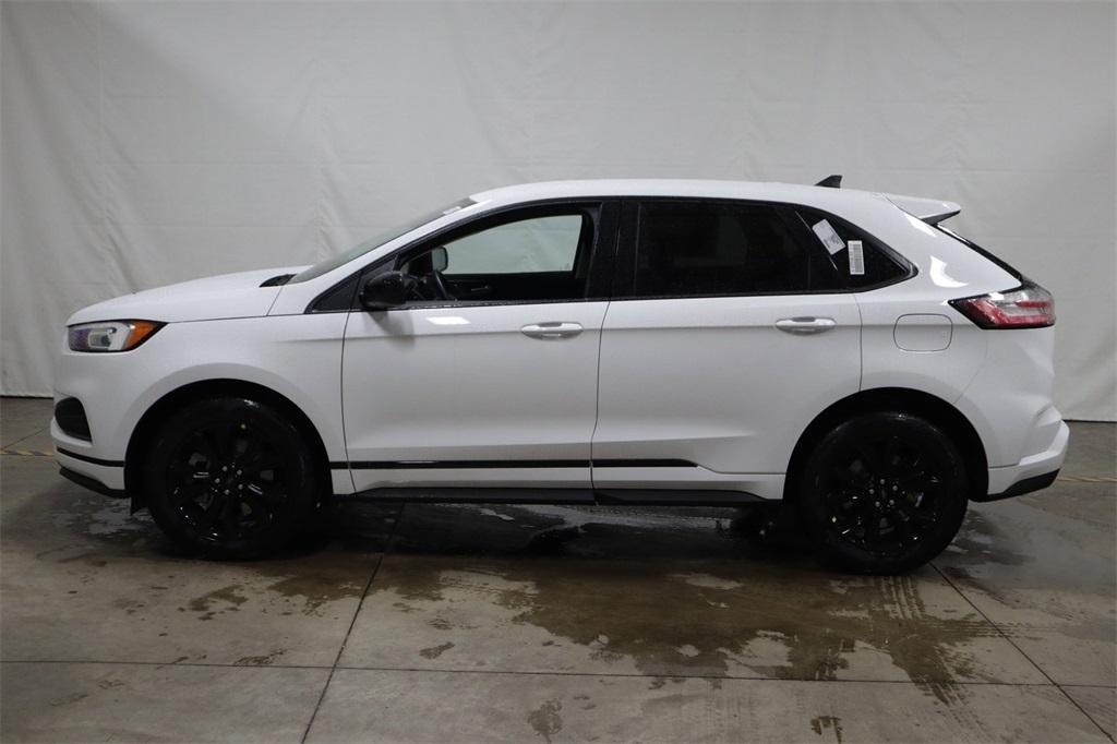 new 2024 Ford Edge car, priced at $39,855