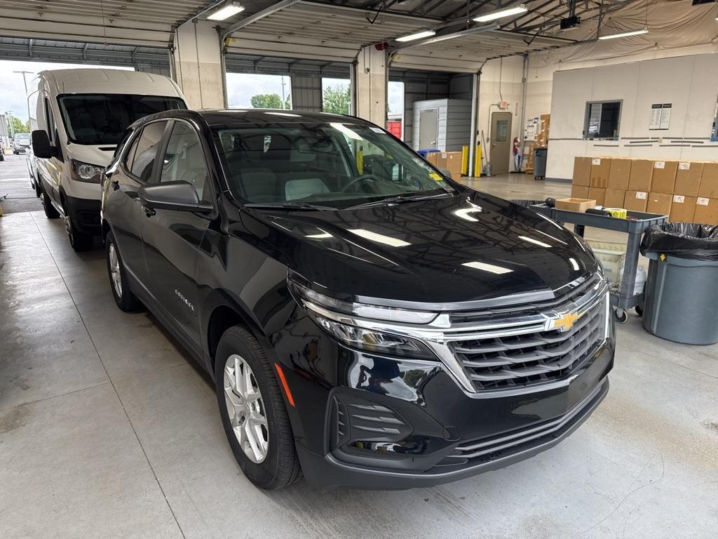 used 2023 Chevrolet Equinox car, priced at $21,437