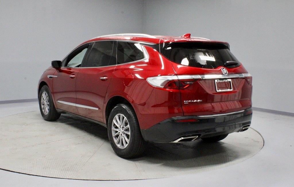 used 2024 Buick Enclave car, priced at $29,912