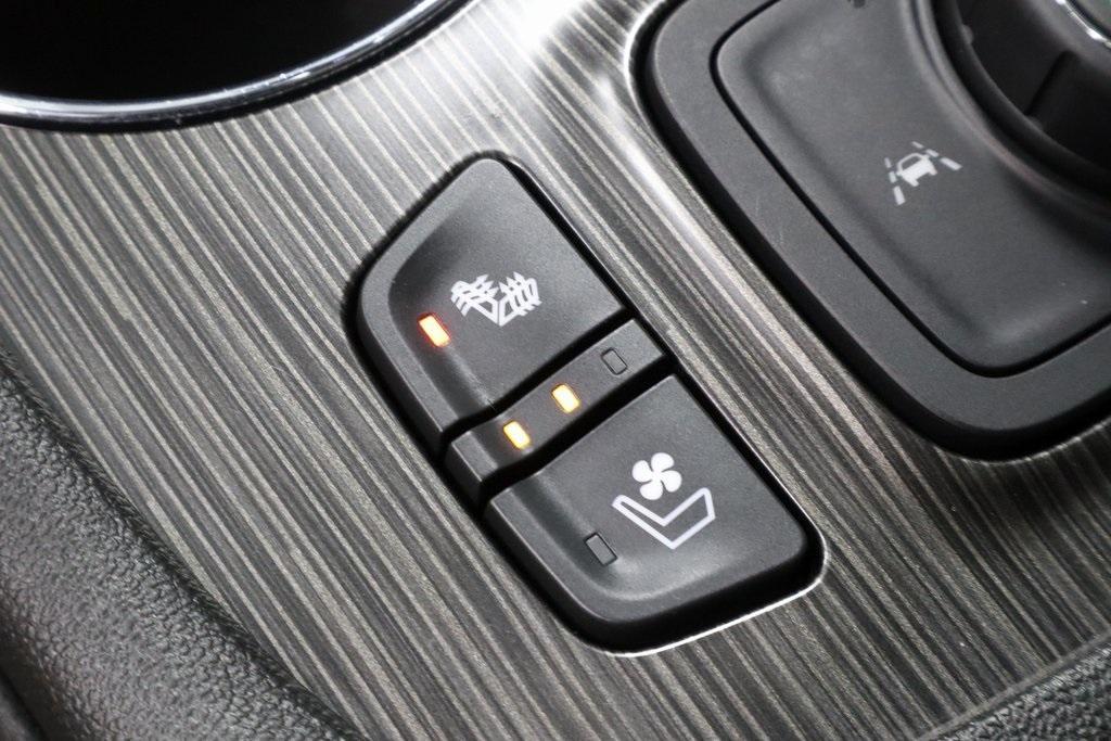 used 2023 GMC Acadia car, priced at $31,571