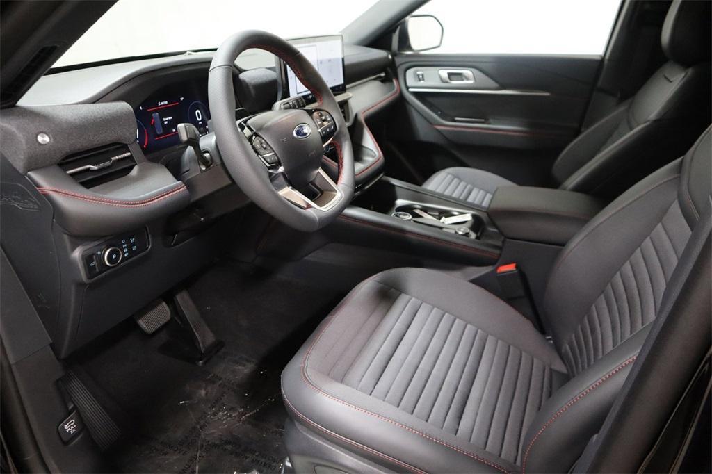 new 2025 Ford Explorer car, priced at $49,105