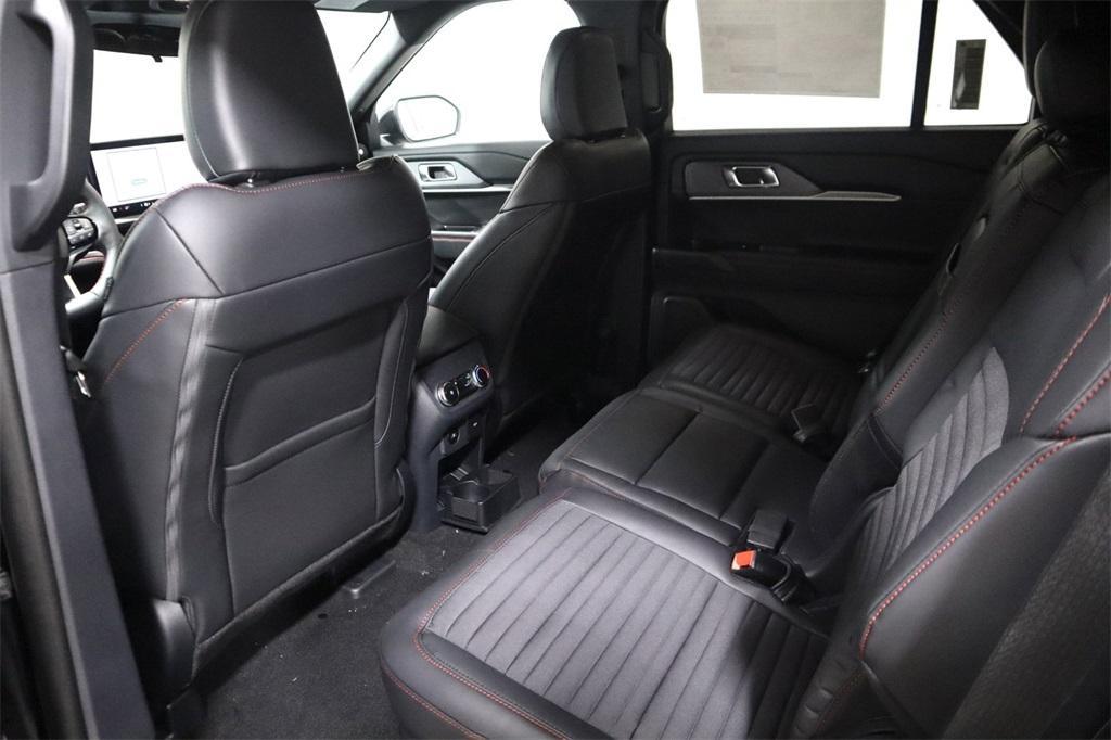 new 2025 Ford Explorer car, priced at $49,105