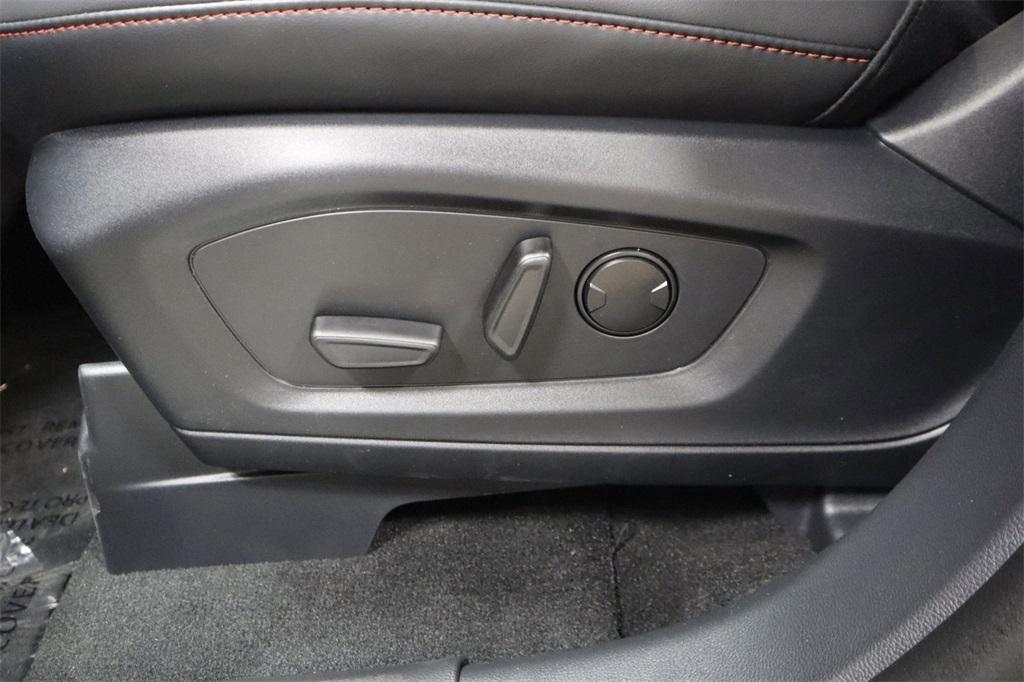 new 2025 Ford Explorer car, priced at $49,105