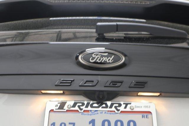 new 2024 Ford Edge car, priced at $35,189