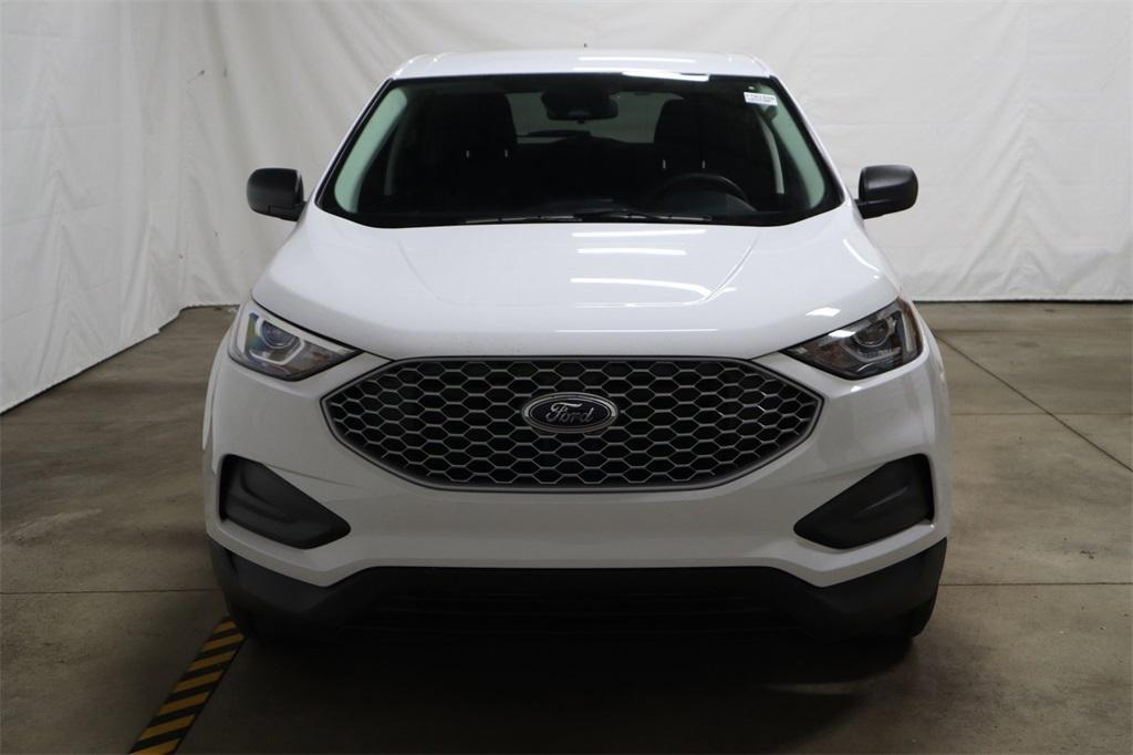 new 2024 Ford Edge car, priced at $38,560