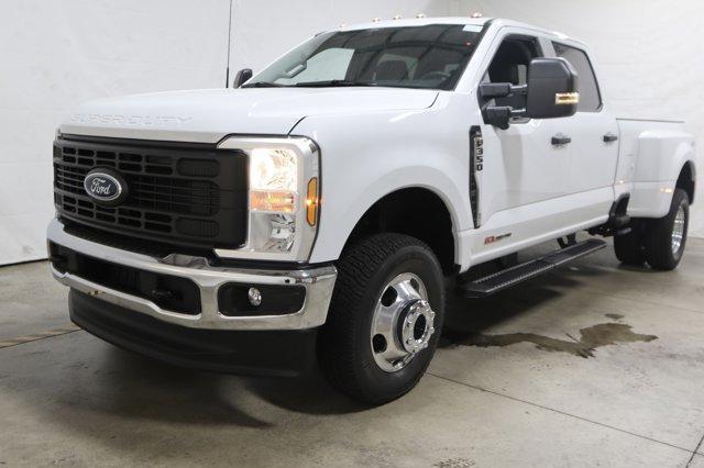 new 2024 Ford F-350 car, priced at $70,790