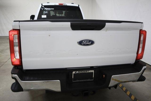 new 2024 Ford F-250 car, priced at $55,080
