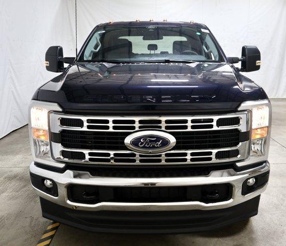 new 2025 Ford F-350 car, priced at $72,300