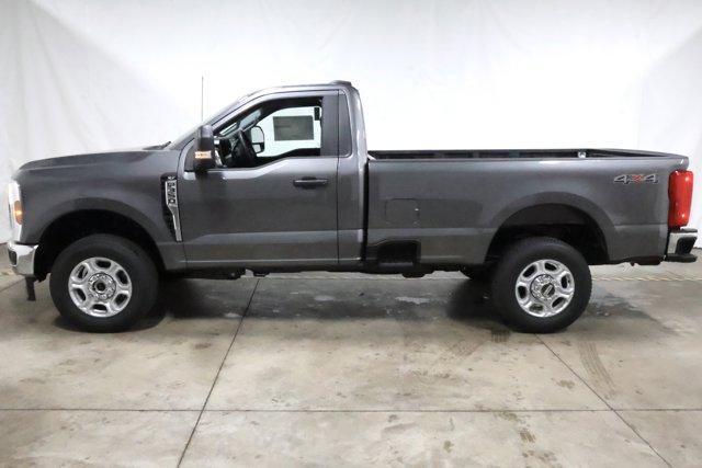 new 2025 Ford F-350 car, priced at $53,690