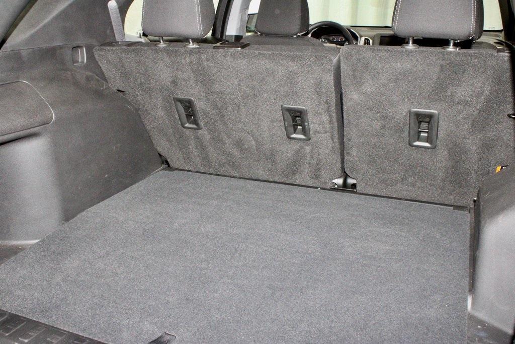 used 2022 Chevrolet Equinox car, priced at $17,373