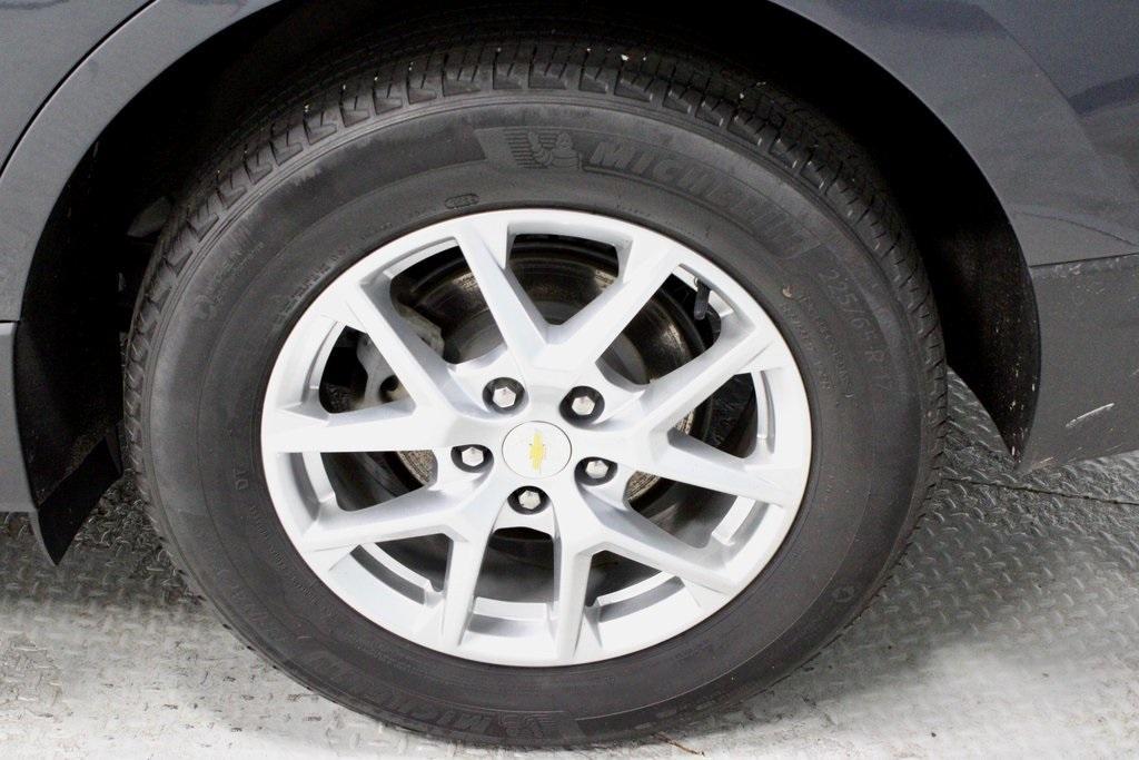 used 2022 Chevrolet Equinox car, priced at $17,373
