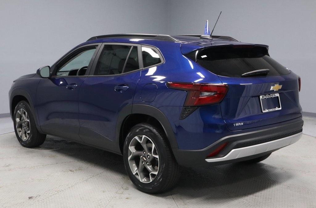 used 2024 Chevrolet Trax car, priced at $20,586