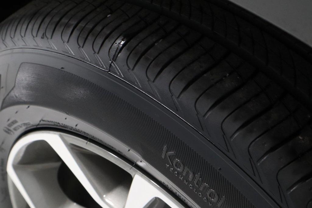 used 2024 Chevrolet Trax car, priced at $20,586