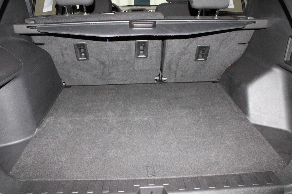 used 2023 Chevrolet Equinox car, priced at $22,219