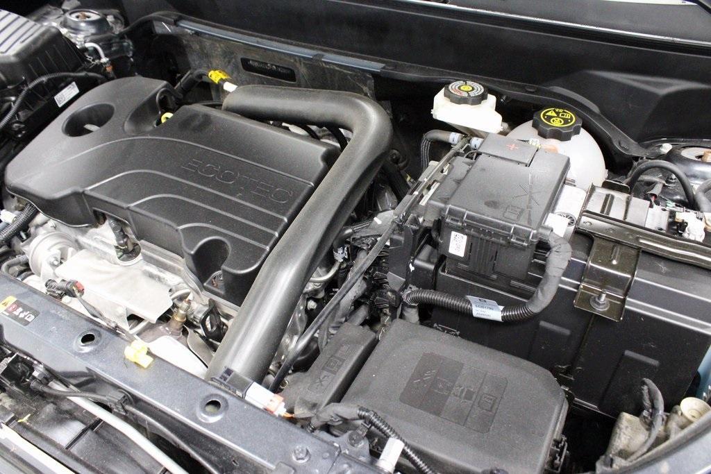 used 2023 Chevrolet Equinox car, priced at $22,219