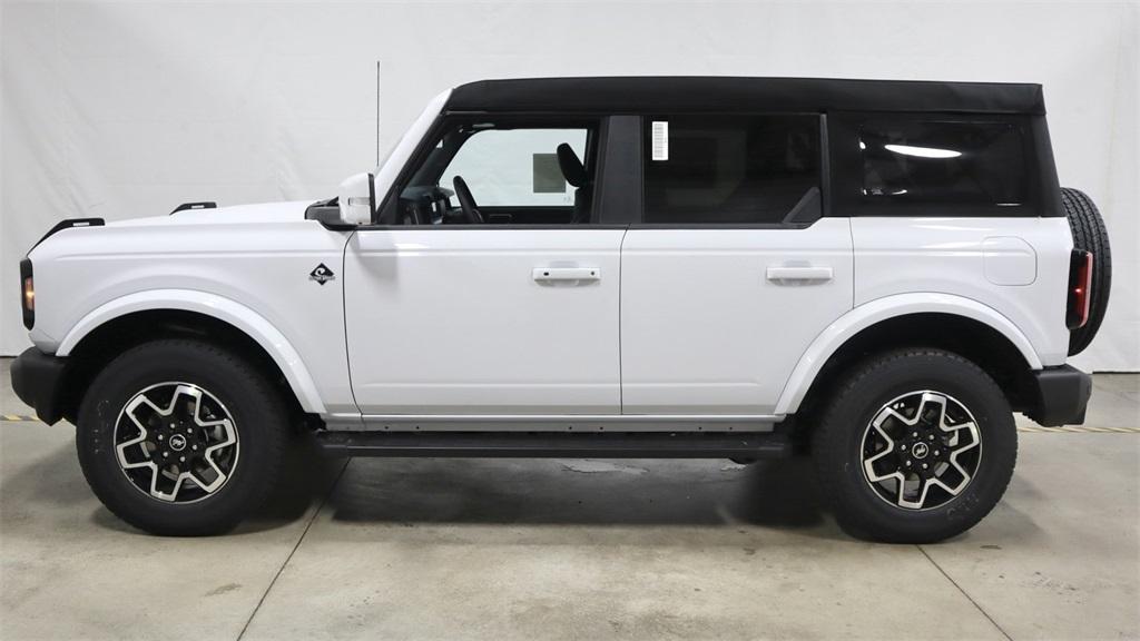 new 2024 Ford Bronco car, priced at $53,940