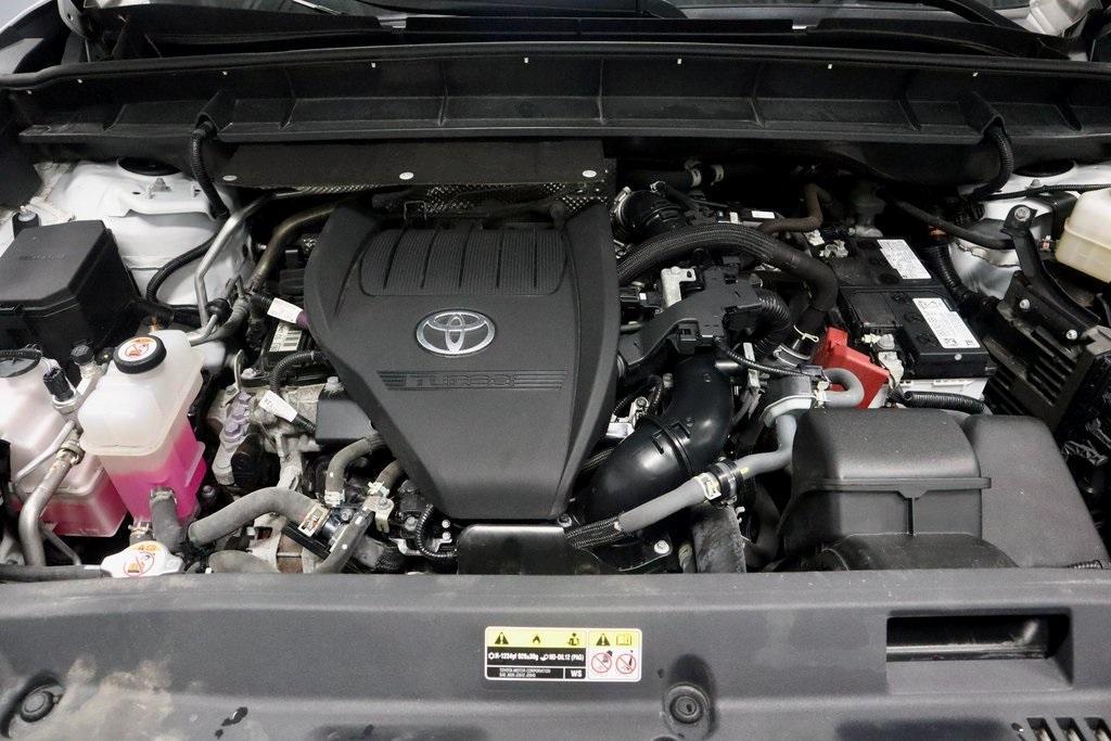 used 2023 Toyota Highlander car, priced at $31,979