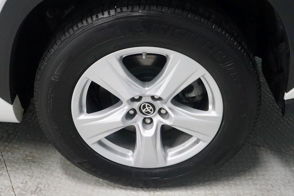 used 2023 Toyota Highlander car, priced at $31,979