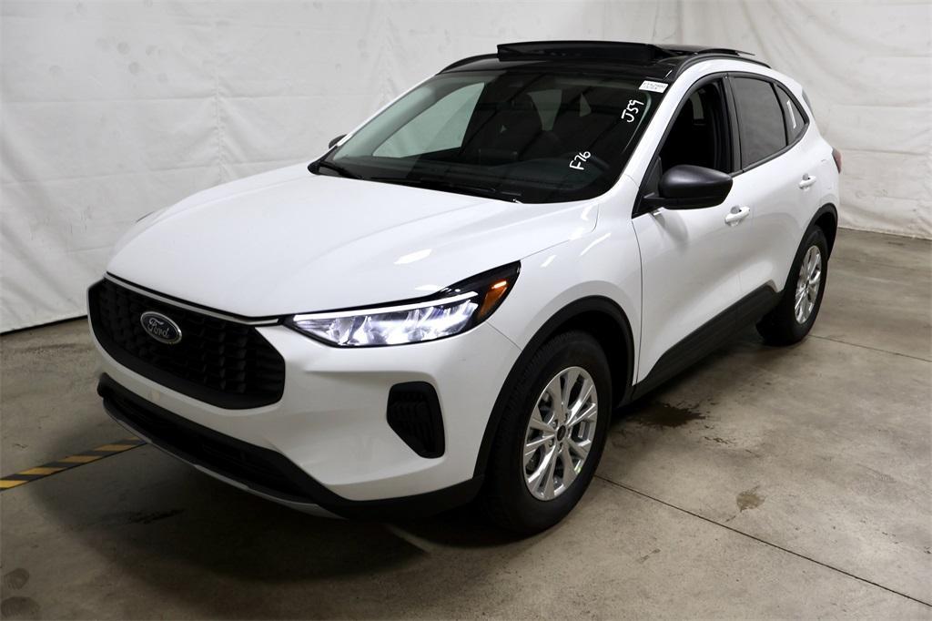 new 2025 Ford Escape car, priced at $28,085