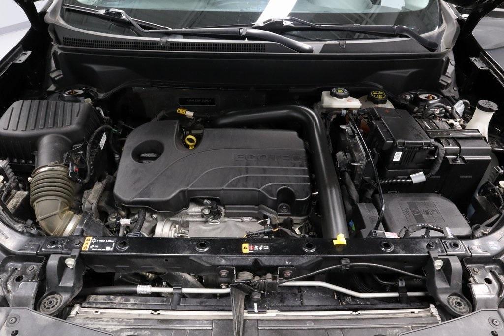 used 2023 Chevrolet Equinox car, priced at $17,379