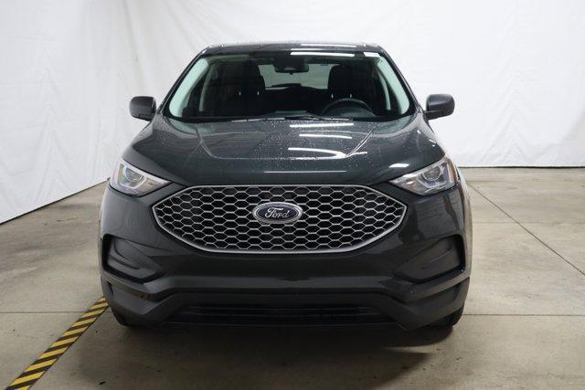 new 2024 Ford Edge car, priced at $35,025