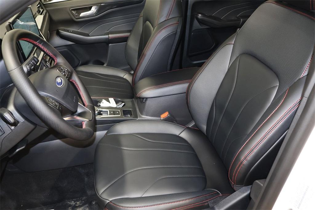 new 2025 Ford Escape car, priced at $38,800