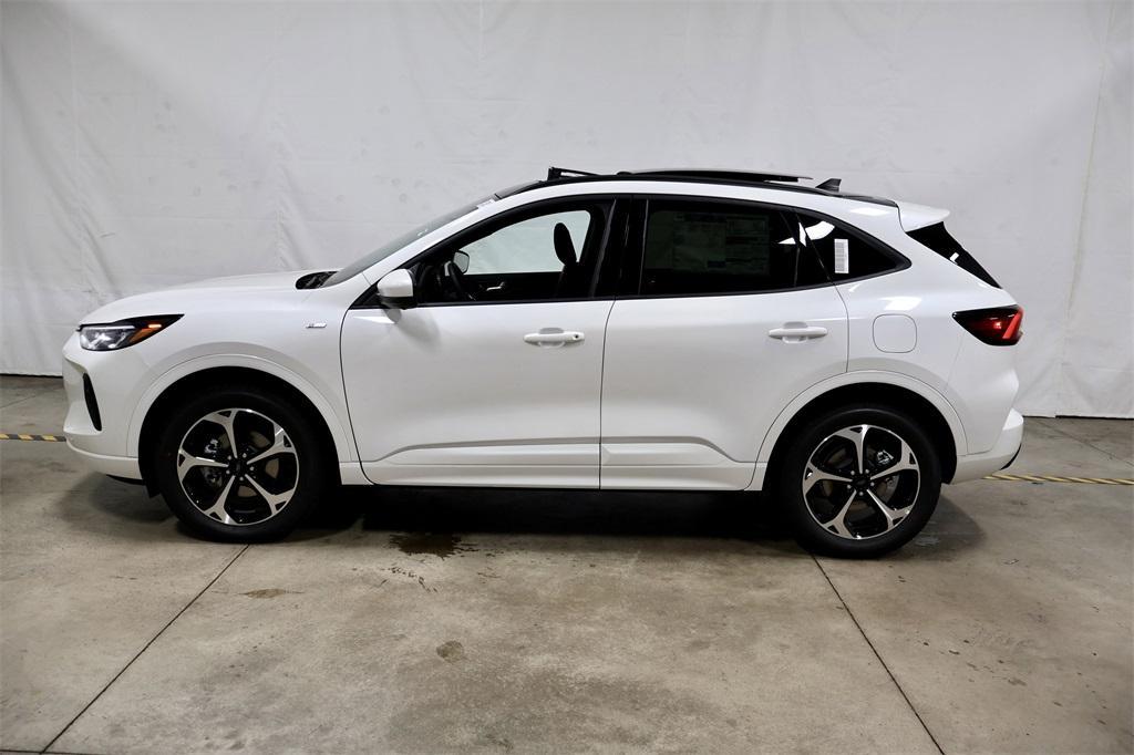 new 2025 Ford Escape car, priced at $38,800
