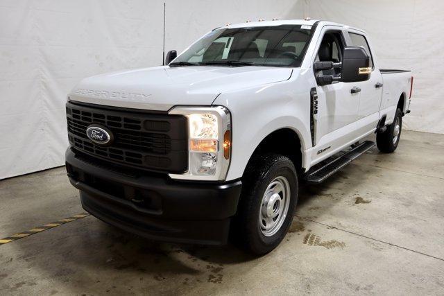 new 2024 Ford F-350 car, priced at $62,531