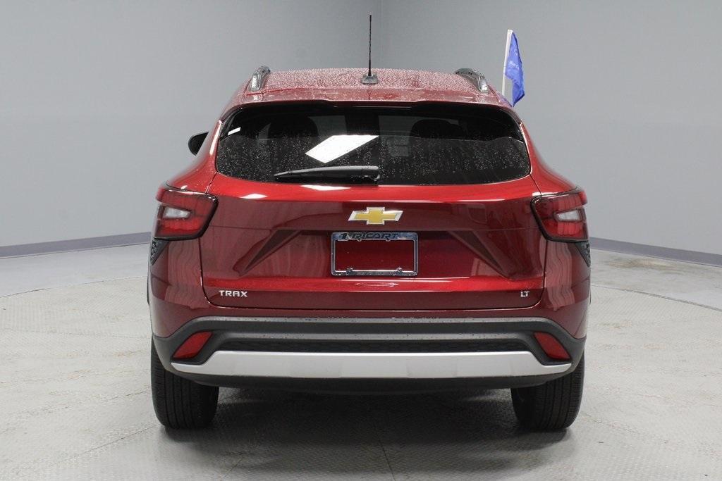 used 2024 Chevrolet Trax car, priced at $19,124