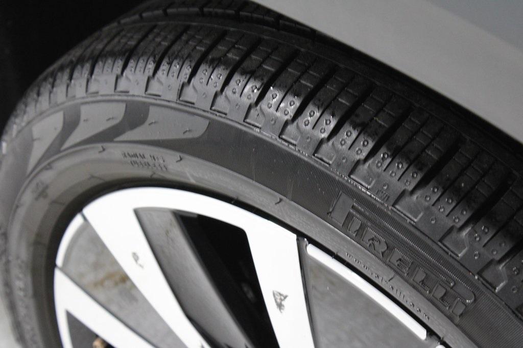 used 2024 Volkswagen Taos car, priced at $19,989