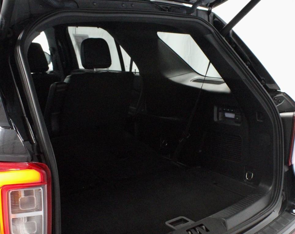 used 2021 Ford Explorer car, priced at $33,190
