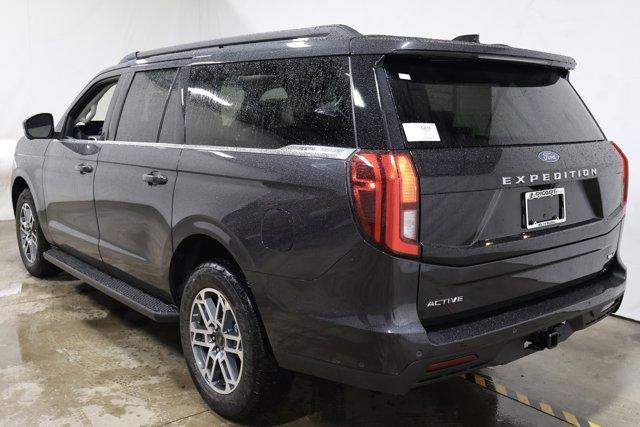 new 2025 Ford Expedition Max car, priced at $77,060