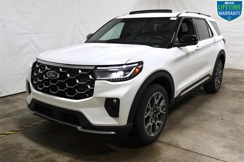 new 2025 Ford Explorer car, priced at $61,705