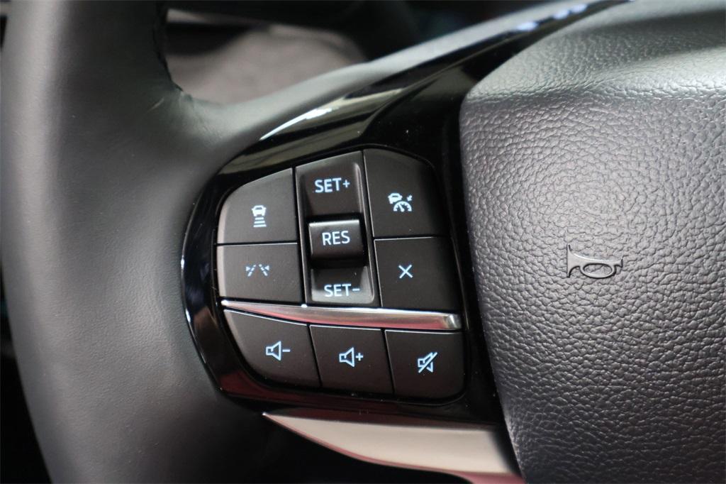 new 2025 Ford Explorer car, priced at $61,705