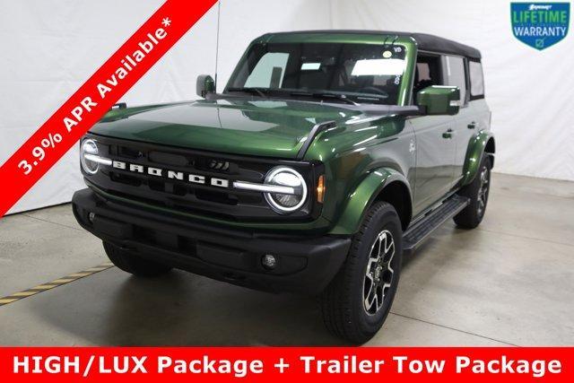 new 2024 Ford Bronco car, priced at $52,630