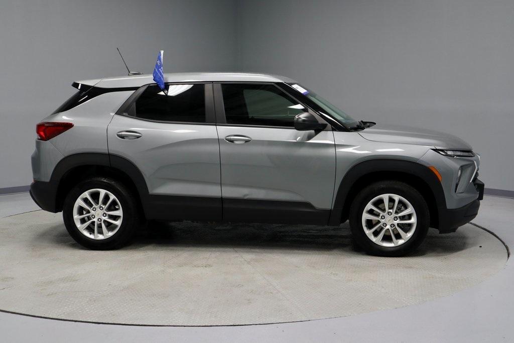 used 2024 Chevrolet TrailBlazer car, priced at $23,390
