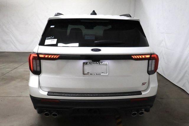 new 2025 Ford Explorer car, priced at $61,825