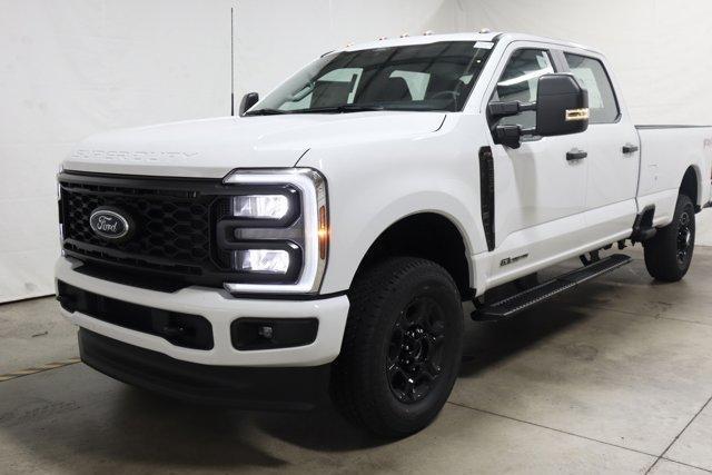 new 2024 Ford F-350 car, priced at $65,501